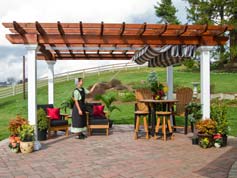 traditional pergola with EZShade