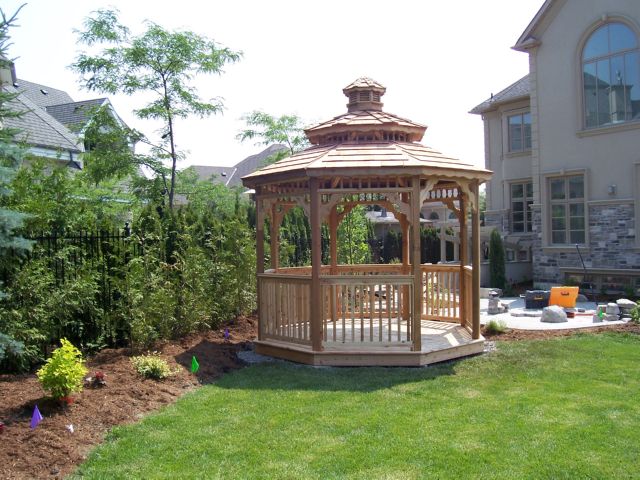 10 foot wooden octagon gazebo