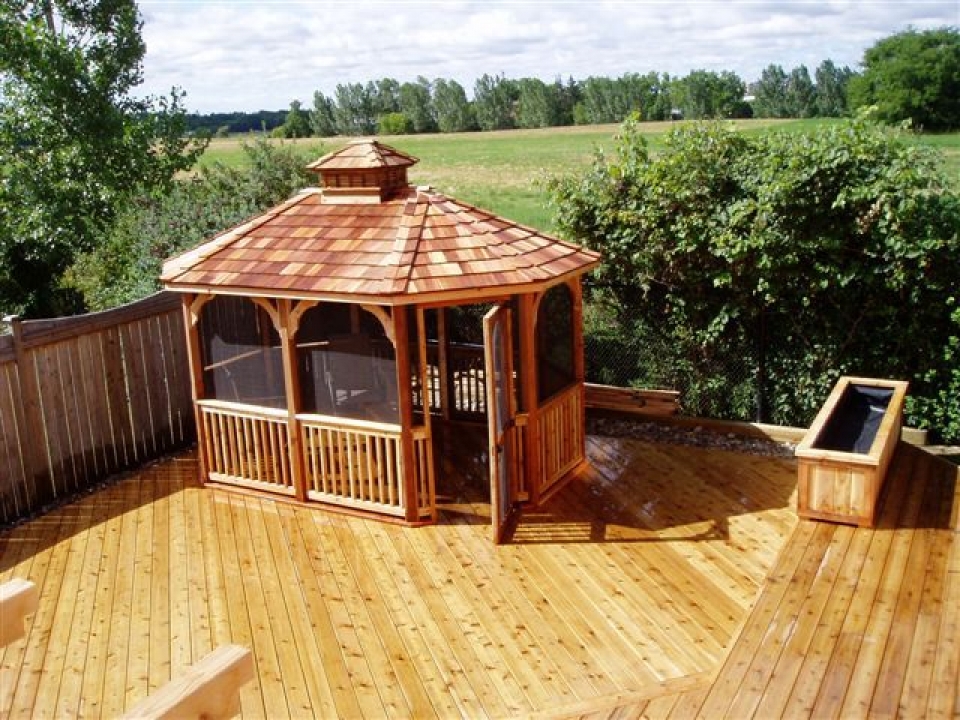 wooden oval gazebo