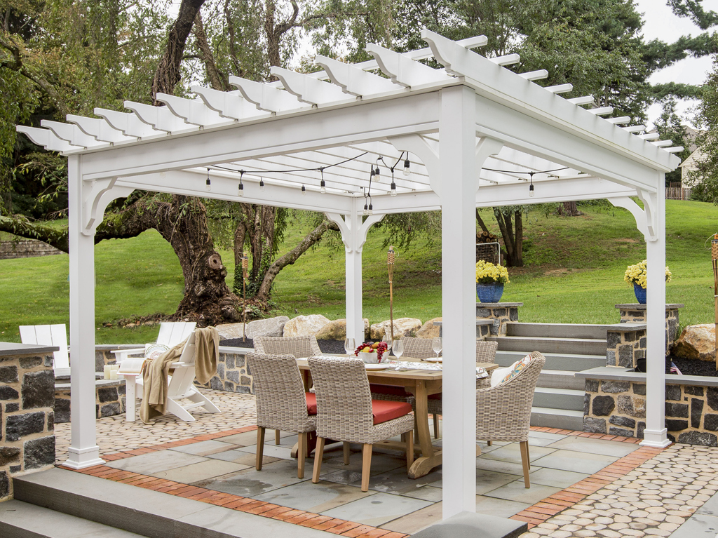 traditional vinyl pergola